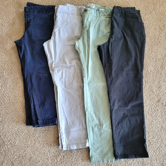 see description Pants - Casual womens pants (multiple brands)
